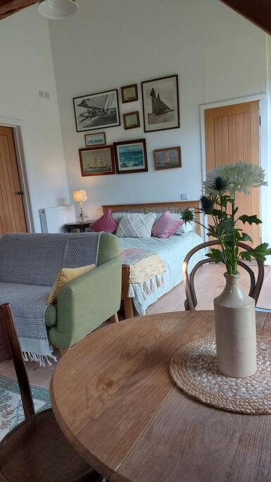 Appartamento Brooklands Barn Lower Swanwick Esterno foto