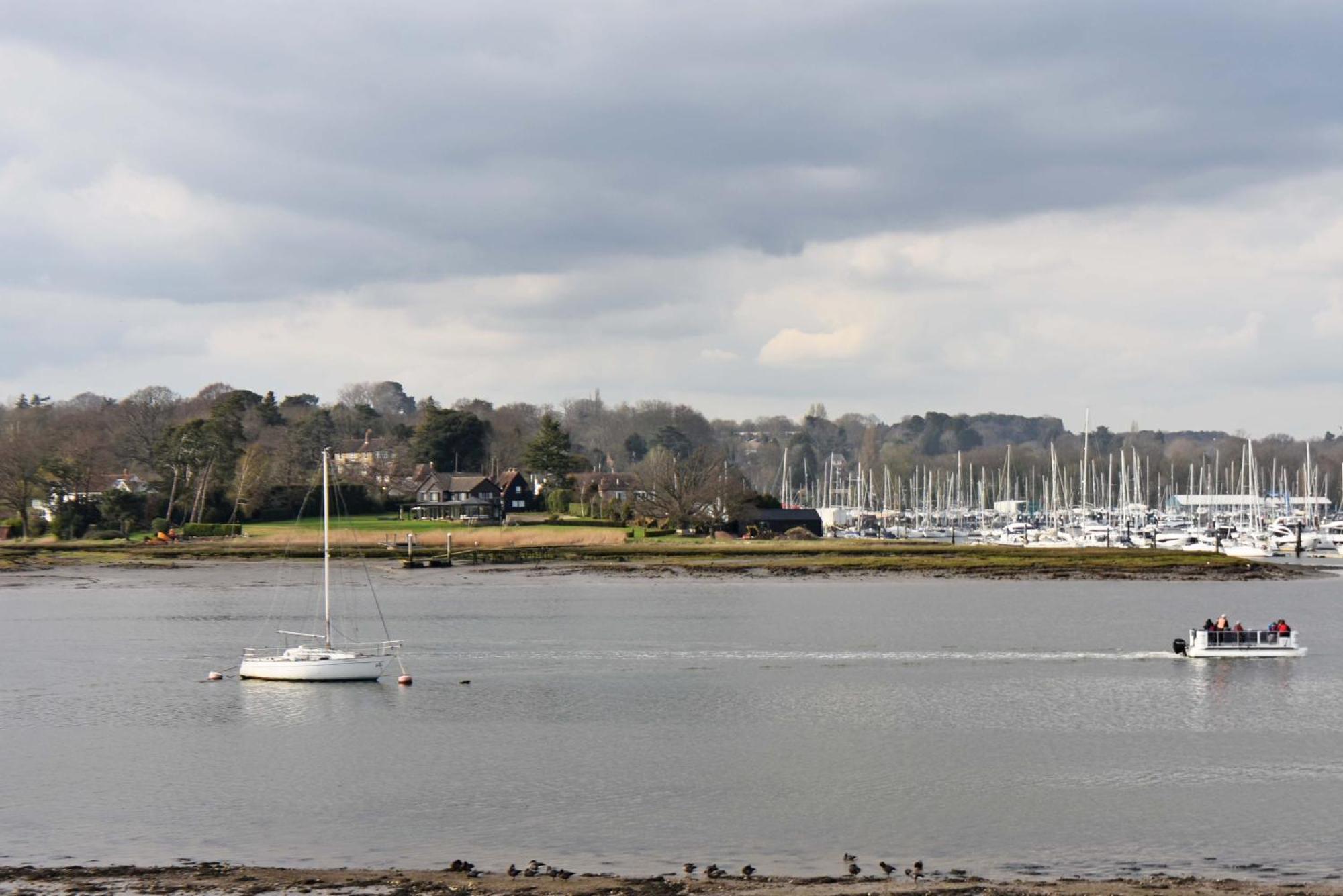 Appartamento Brooklands Barn Lower Swanwick Esterno foto